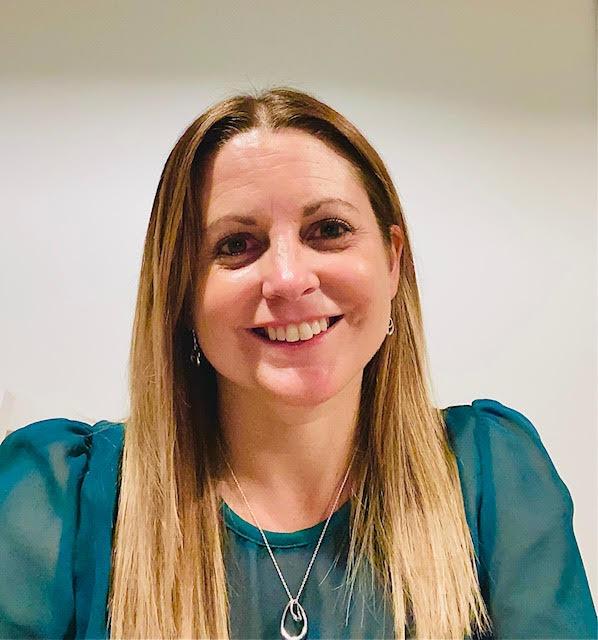 Photo of Professor Joni Holmes